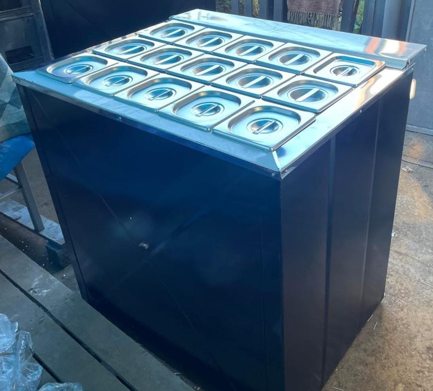Refrigerated Sauce Station with Storage