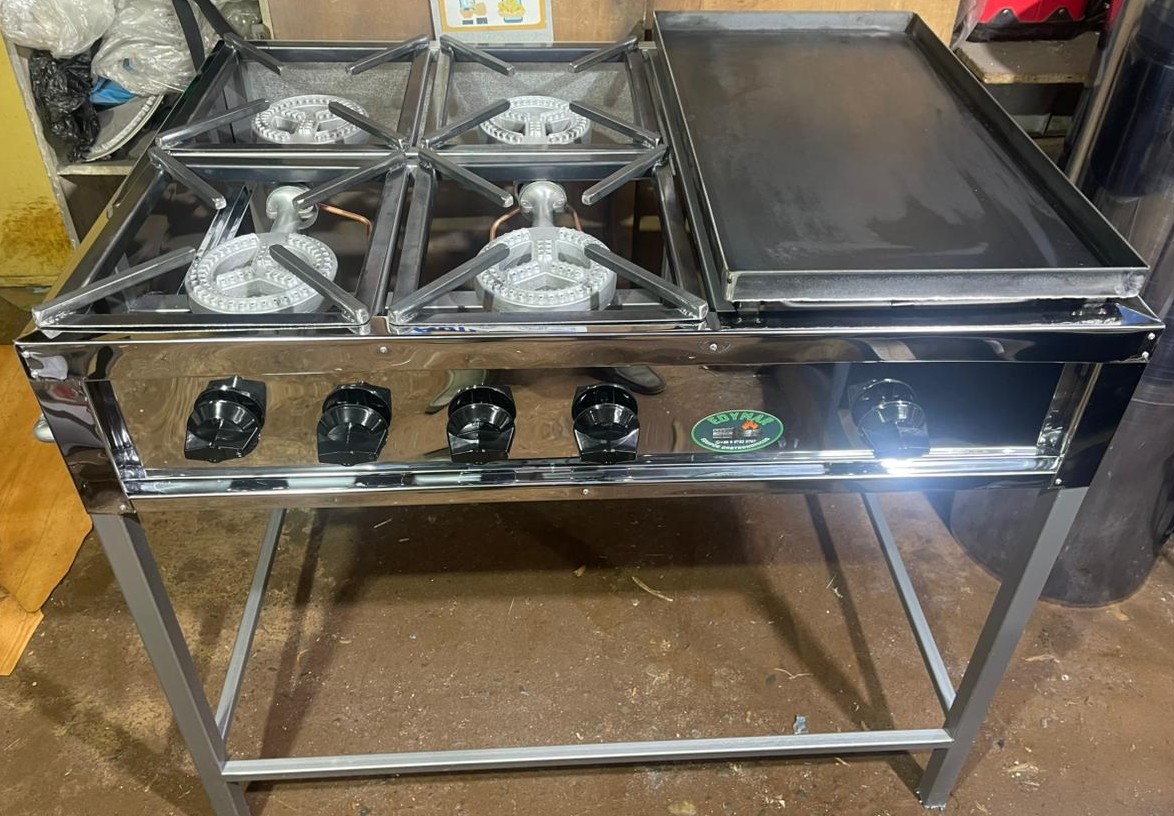 Cocina Industrial de 4 Fogones